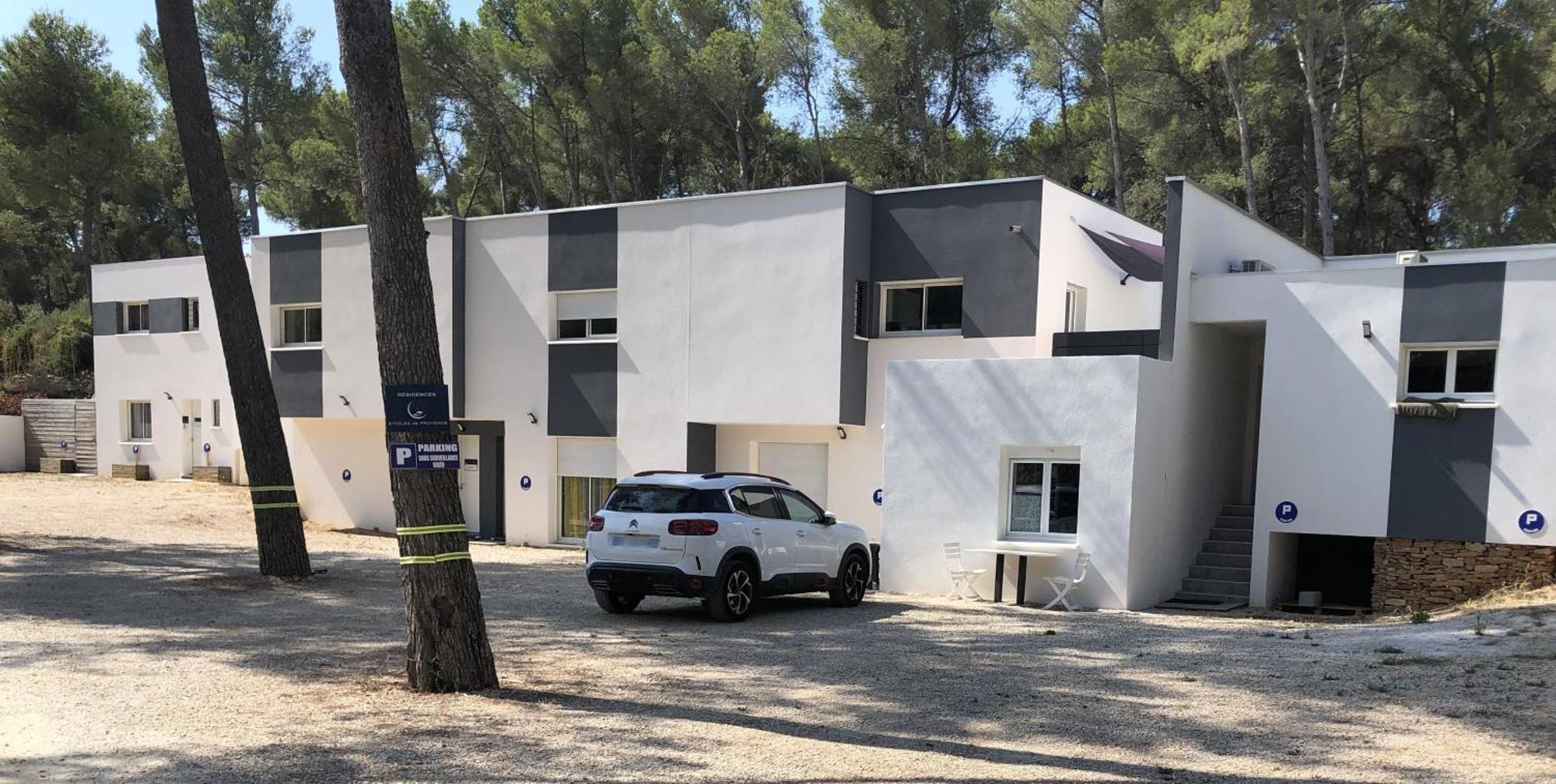 ラシオタEtoiles De Provence Bien-Etreアパートメント エクステリア 写真
